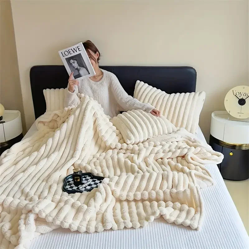 Thickened luxurious plush nap blanket